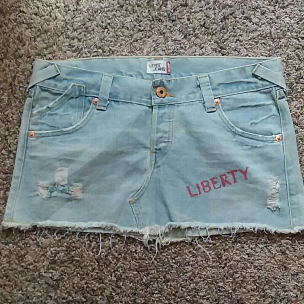 Levi mini jean skirt sz 13 CUTE